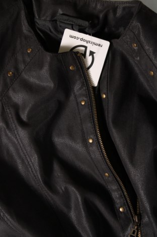 Γυναικείο μπουφάν Kirsten, Μέγεθος M, Χρώμα Μαύρο, Τιμή 4,45 €