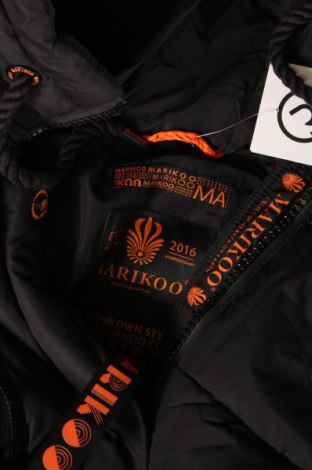 Дамско яке Marikoo, Размер XS, Цвят Черен, Цена 265,00 лв.