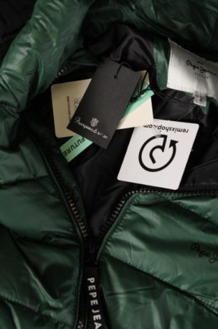 Dámska bunda  Pepe Jeans, Veľkosť M, Farba Zelená, Cena  136,60 €
