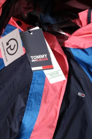 Γυναικείο μπουφάν Tommy Jeans, Μέγεθος S, Χρώμα Πολύχρωμο, Τιμή 81,56 €