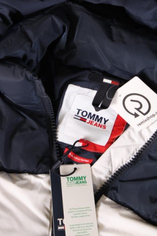 Дамско яке Tommy Jeans, Размер S, Цвят Многоцветен, Цена 381,00 лв.