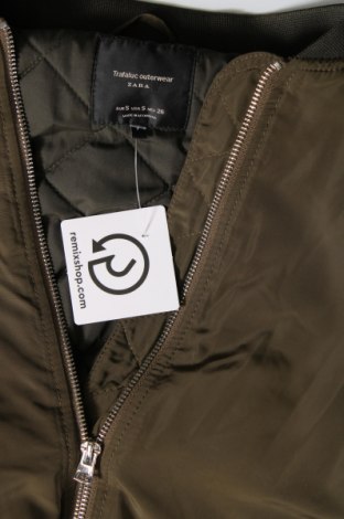 Γυναικείο μπουφάν Zara Trafaluc, Μέγεθος S, Χρώμα Πράσινο, Τιμή 5,94 €