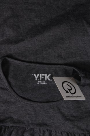 Детска блуза Y.F.K., Размер 10-11y/ 146-152 см, Цвят Сив, Цена 7,37 лв.