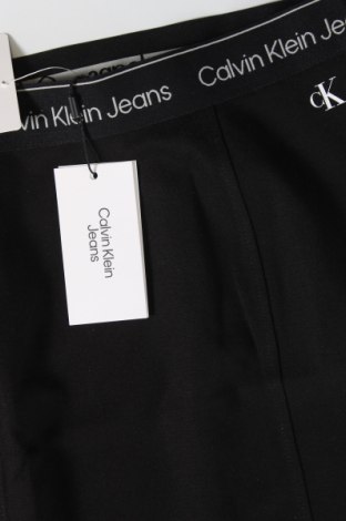Dziecięca spódnica Calvin Klein Jeans, Rozmiar 13-14y/ 164-168 cm, Kolor Czarny, Cena 237,23 zł