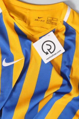 Detské tričko Nike, Veľkosť 15-18y/ 170-176 cm, Farba Viacfarebná, Cena  16,42 €
