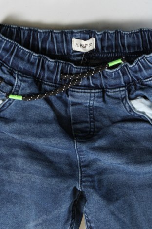 Dětské džíny  F&F, Velikost 5-6y/ 116-122 cm, Barva Modrá, Cena  207,00 Kč