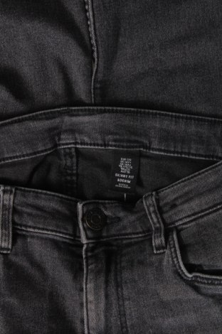 Dziecięce jeansy H&M, Rozmiar 15-18y/ 170-176 cm, Kolor Szary, Cena 102,35 zł