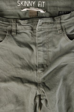 Dětské džíny  H&M, Velikost 13-14y/ 164-168 cm, Barva Zelená, Cena  81,00 Kč
