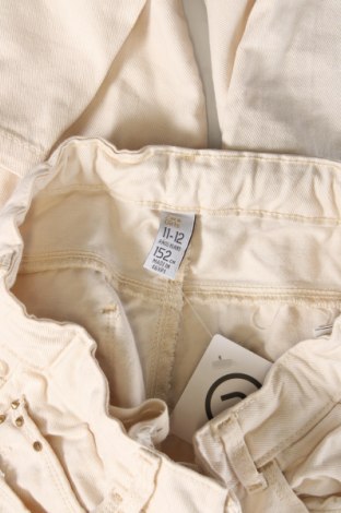 Детски дънки Zara, Размер 11-12y/ 152-158 см, Цвят Екрю, Цена 8,16 лв.