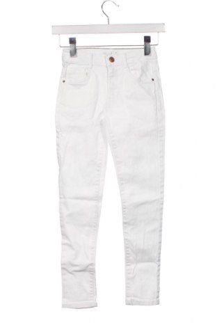 Kinderjeans Zara, Größe 8-9y/ 134-140 cm, Farbe Weiß, Preis 9,22 €