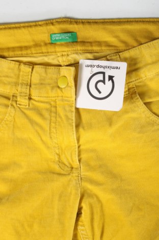 Dětské manšestráky  United Colors Of Benetton, Velikost 10-11y/ 146-152 cm, Barva Žlutá, Cena  205,00 Kč