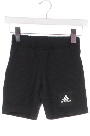 Παιδικό κοντό παντελόνι Adidas, Μέγεθος 6-7y/ 122-128 εκ., Χρώμα Μαύρο, Τιμή 17,33 €