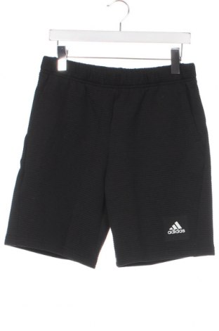 Детски къс панталон Adidas, Размер 15-18y/ 170-176 см, Цвят Черен, Цена 31,86 лв.