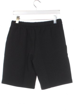 Детски къс панталон Adidas, Размер 15-18y/ 170-176 см, Цвят Черен, Цена 31,86 лв.