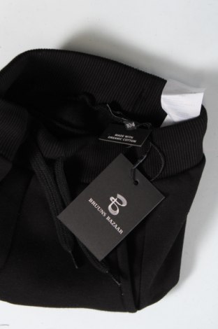 Dětské krátké kalhoty  Bruuns Bazaar, Velikost 3-4y/ 104-110 cm, Barva Černá, Cena  532,00 Kč