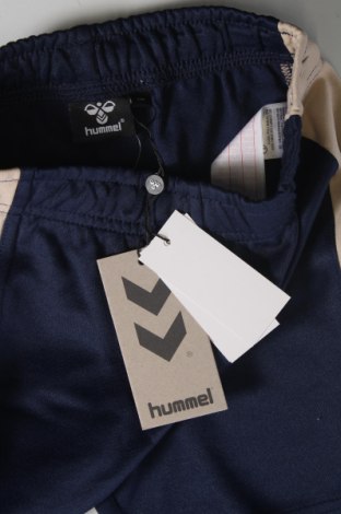 Pantaloni scurți pentru copii Hummel, Mărime 4-5y/ 110-116 cm, Culoare Albastru, Preț 69,63 Lei