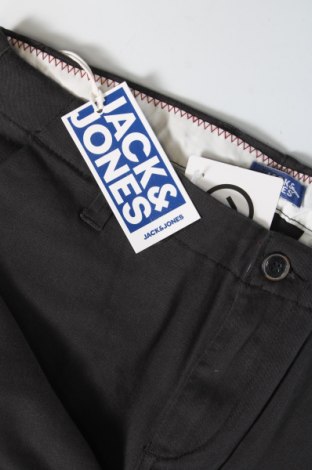 Παιδικό κοντό παντελόνι Jack & Jones, Μέγεθος 15-18y/ 170-176 εκ., Χρώμα Μπλέ, Τιμή 26,29 €