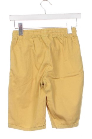 Παιδικό κοντό παντελόνι LC Waikiki, Μέγεθος 10-11y/ 146-152 εκ., Χρώμα Κίτρινο, Τιμή 7,16 €