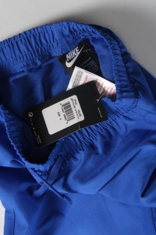 Παιδικό κοντό παντελόνι Nike, Μέγεθος 4-5y/ 110-116 εκ., Χρώμα Μπλέ, Τιμή 23,20 €