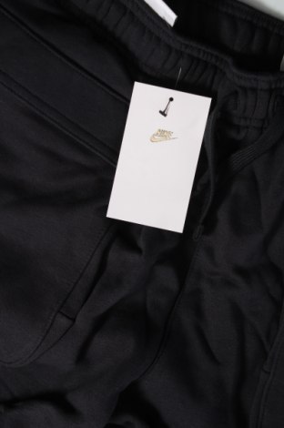 Παιδικό κοντό παντελόνι Nike, Μέγεθος 12-13y/ 158-164 εκ., Χρώμα Μπλέ, Τιμή 30,41 €