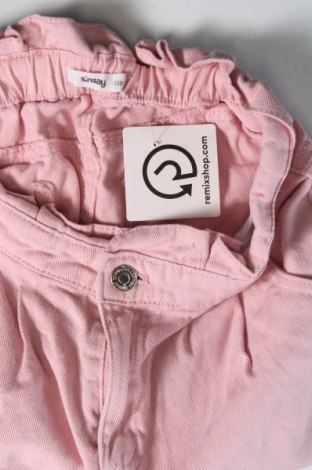 Παιδικό κοντό παντελόνι Sinsay, Μέγεθος 11-12y/ 152-158 εκ., Χρώμα Ρόζ , Τιμή 7,16 €