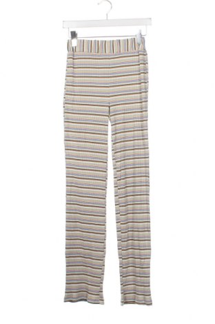 Παιδικό παντελόνι Grunt, Μέγεθος 15-18y/ 170-176 εκ., Χρώμα Πολύχρωμο, Τιμή 6,80 €