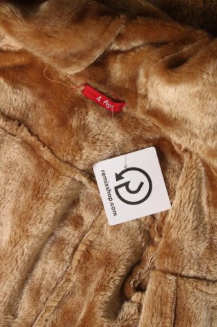 Детско палто, Размер 4-5y/ 110-116 см, Цвят Кафяв, Цена 29,56 лв.