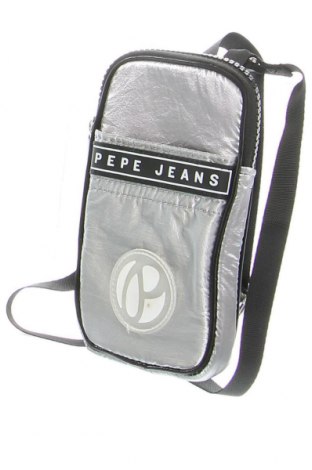 Калъф за телефон Pepe Jeans, Цвят Сребрист, Цена 48,60 лв.
