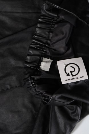 Δερμάτινη φούστα ASOS, Μέγεθος XS, Χρώμα Μαύρο, Τιμή 2,54 €