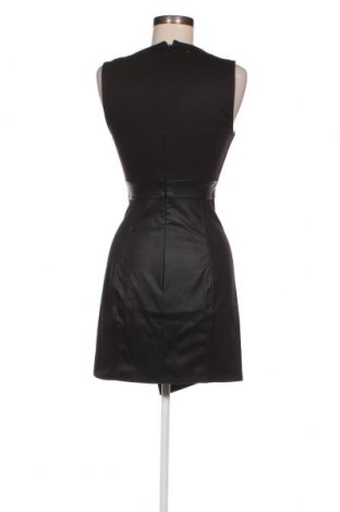 Δερμάτινο φόρεμα BCBG Max Azria, Μέγεθος S, Χρώμα Μαύρο, Τιμή 85,98 €