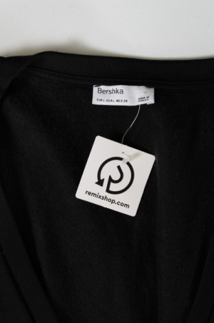 Pánské tričko  Bershka, Velikost L, Barva Černá, Cena  139,00 Kč