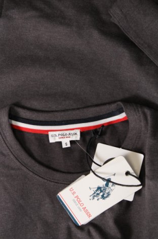 Ανδρική μπλούζα U.S. Polo Assn., Μέγεθος S, Χρώμα Γκρί, Τιμή 52,33 €