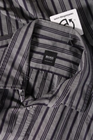 Мъжка риза Hugo Boss, Размер XL, Цвят Многоцветен, Цена 76,56 лв.