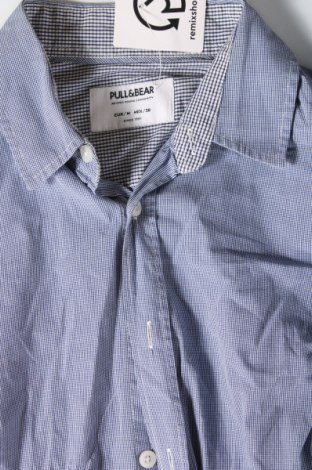 Ανδρικό πουκάμισο Pull&Bear, Μέγεθος M, Χρώμα Μπλέ, Τιμή 9,69 €