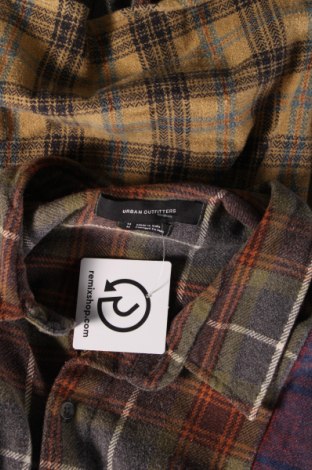 Ανδρικό πουκάμισο Urban Outfitters, Μέγεθος M, Χρώμα Πολύχρωμο, Τιμή 17,00 €