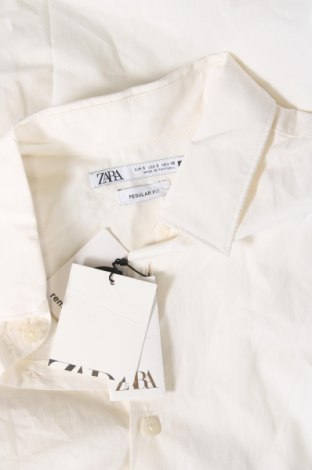 Мъжка риза Zara, Размер S, Цвят Екрю, Цена 34,65 лв.