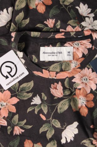 Ανδρικό t-shirt Abercrombie & Fitch, Μέγεθος XS, Χρώμα Πολύχρωμο, Τιμή 15,59 €