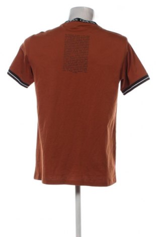 Pánské tričko  Guess, Velikost L, Barva Hnědá, Cena  1 116,00 Kč