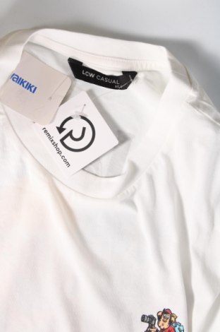 Ανδρικό t-shirt LCW, Μέγεθος XS, Χρώμα Εκρού, Τιμή 5,52 €