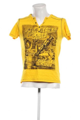 Ανδρικό t-shirt Much More, Μέγεθος S, Χρώμα Κίτρινο, Τιμή 8,04 €