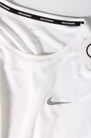 Herren T-Shirt Nike, Größe L, Farbe Weiß, Preis 31,96 €