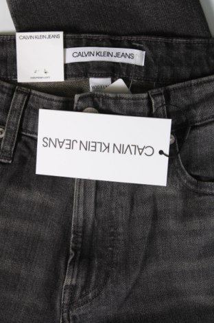 Мъжки дънки Calvin Klein Jeans, Размер M, Цвят Сив, Цена 115,71 лв.