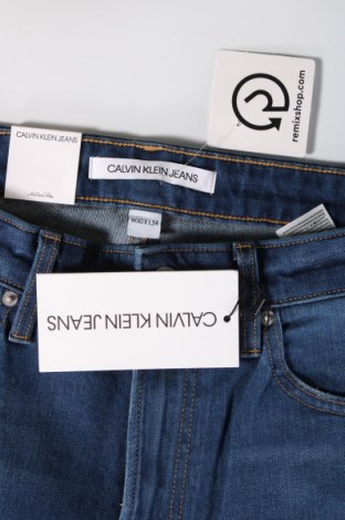 Męskie jeansy Calvin Klein Jeans, Rozmiar M, Kolor Niebieski, Cena 292,19 zł