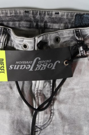 Herren Jeans Diesel, Größe M, Farbe Grau, Preis € 69,21