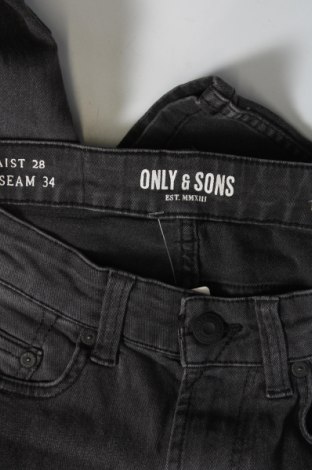 Мъжки дънки Only & Sons, Размер S, Цвят Сив, Цена 10,15 лв.