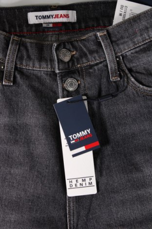 Herren Jeans Tommy Jeans, Größe M, Farbe Grau, Preis 53,63 €
