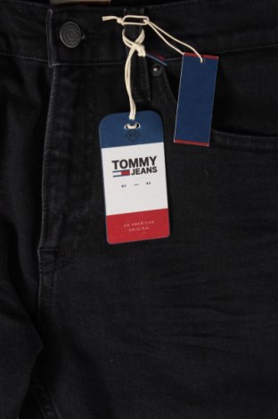 Męskie jeansy Tommy Jeans, Rozmiar S, Kolor Czarny, Cena 293,63 zł
