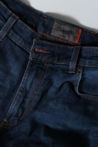 Pánske džínsy  Wrangler, Veľkosť M, Farba Modrá, Cena  39,98 €