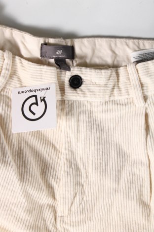 Мъжки джинси H&M, Размер M, Цвят Екрю, Цена 8,12 лв.