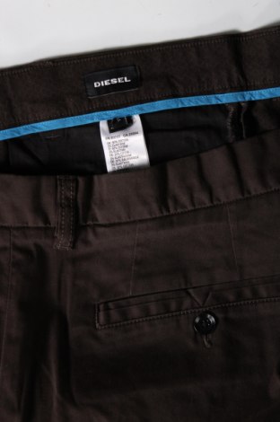 Мъжки къс панталон Diesel, Размер L, Цвят Сив, Цена 147,60 лв.
